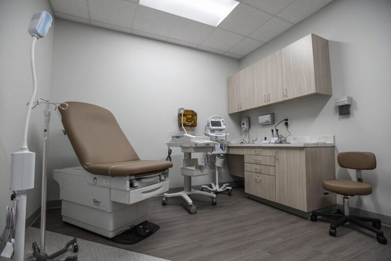 Atrium Health amplía acceso a la atención comunitaria