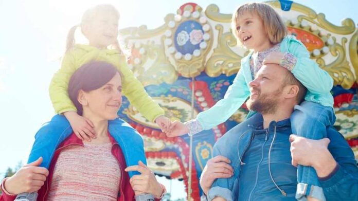 Parques de atracciones relajan el uso de mascarillas