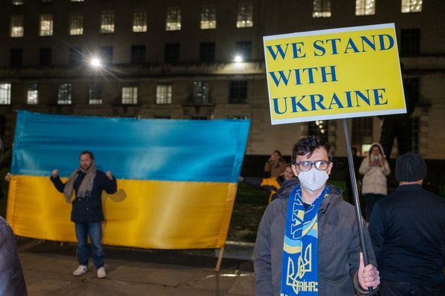 Ucranianos marchan en Charlotte