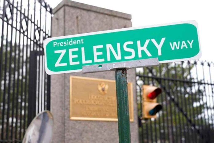 Cambian el nombre de la calle frente a la embajada de Rusia en Washington