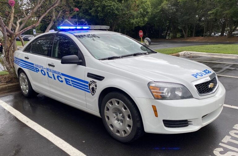 Baleados dos adolescentes en Charlotte