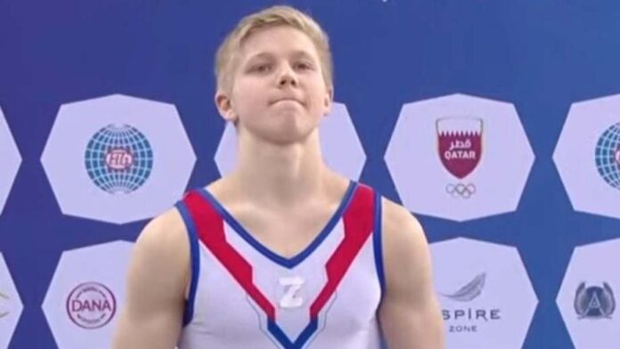 Gimnasta ruso lució un distintivo vinculado a la invasión a Ucrania