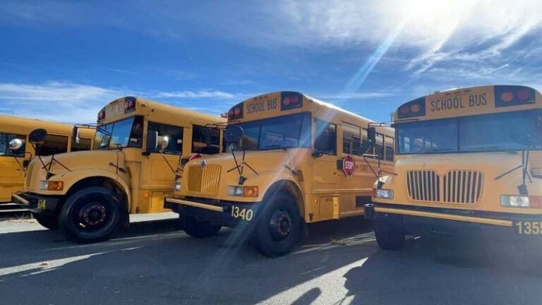 No se requerirá uso de mascarillas en transporte escolar