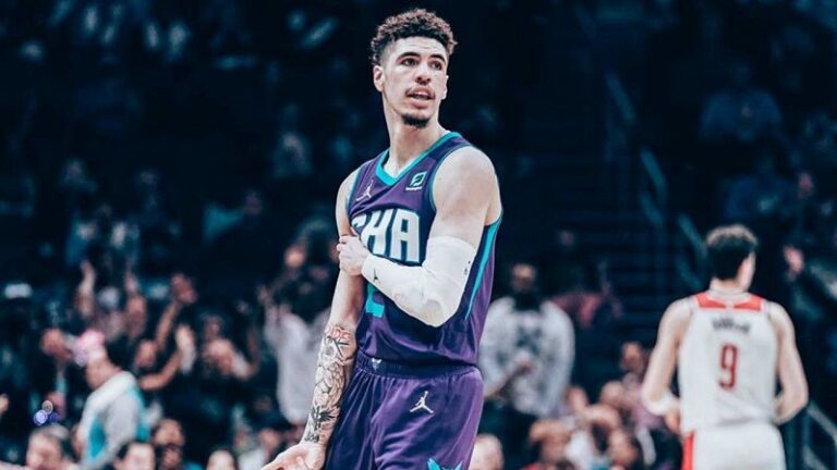 Hornets por un puesto en los playoffs
