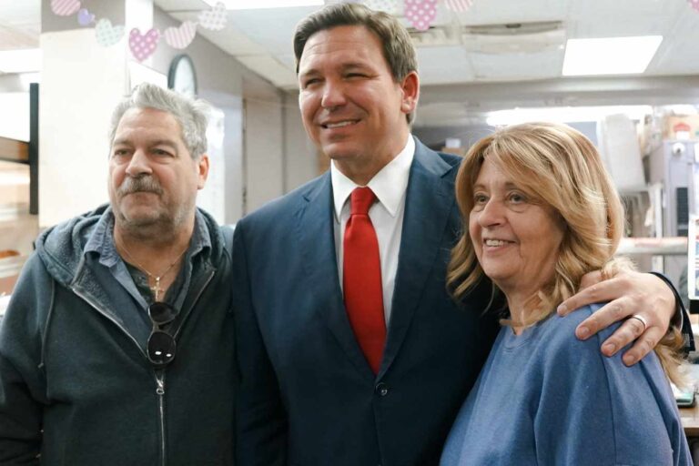 Ron DeSantis puso fin al autogobierno de Disney