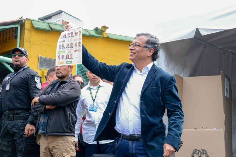Elecciones presidenciales en Colombia: «Crónica de una muerte anunciada»