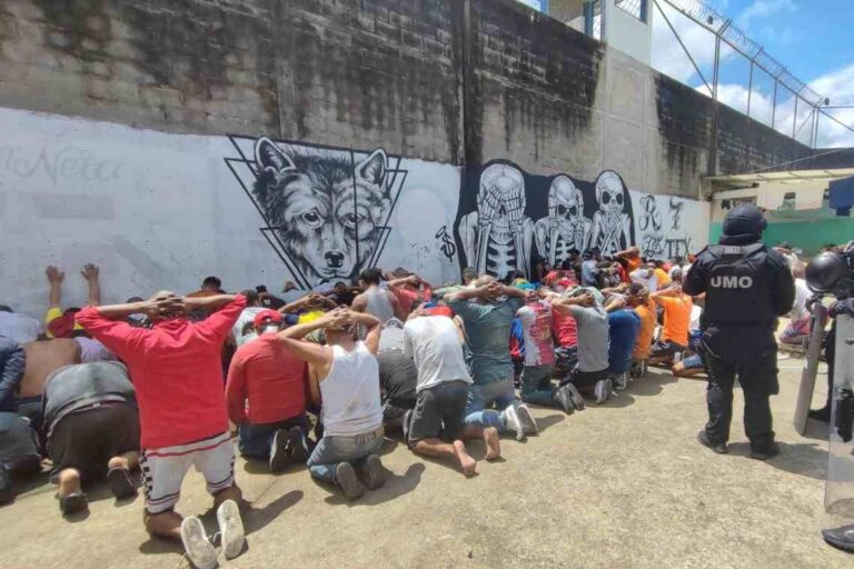 Matanza en cárcel de Ecuador