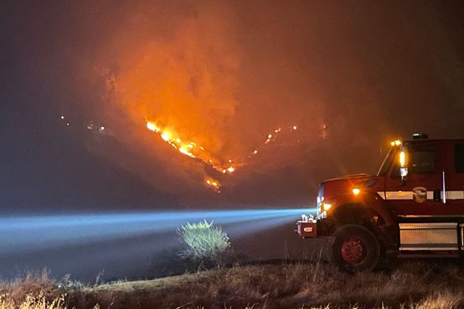Autoridades reportan 850 incendios activos en todo Estados Unidos