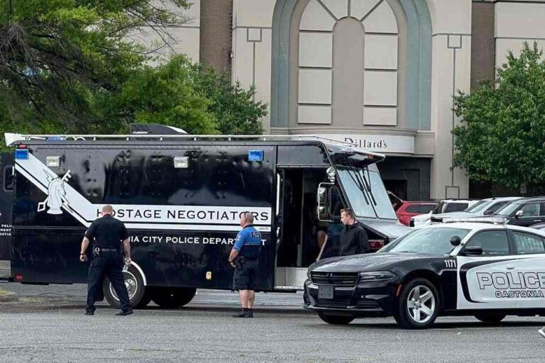 ¡Alerta! tiroteo en Centro Comercial de Gastonia