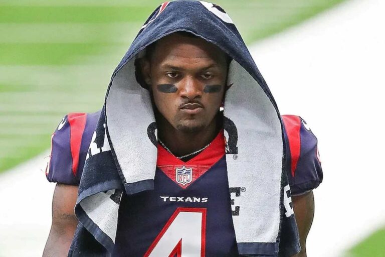 Mariscal Deshaun Watson llegó a acuerdo confidencial