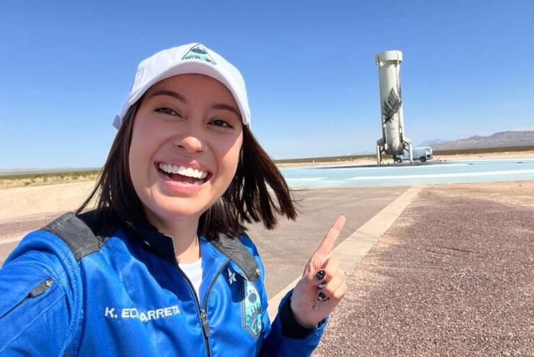 Primera hispana de su país en viajar al espacio