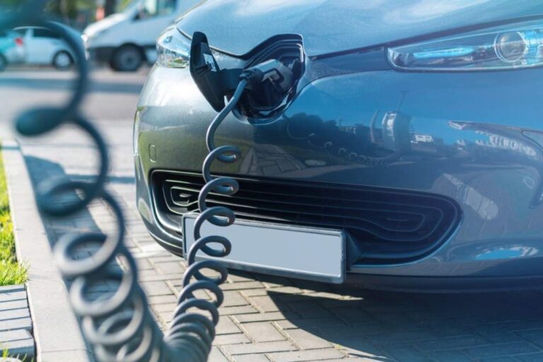 Retos y logros del sector de vehículos eléctricos
