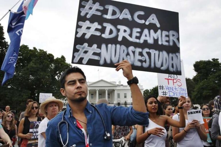 80.000 inmigrantes indocumentados manifiestan por entrar en DACA