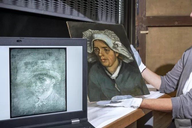 Hallaron un autorretrato Vicent van Gogh escondido detrás de otra pintura
