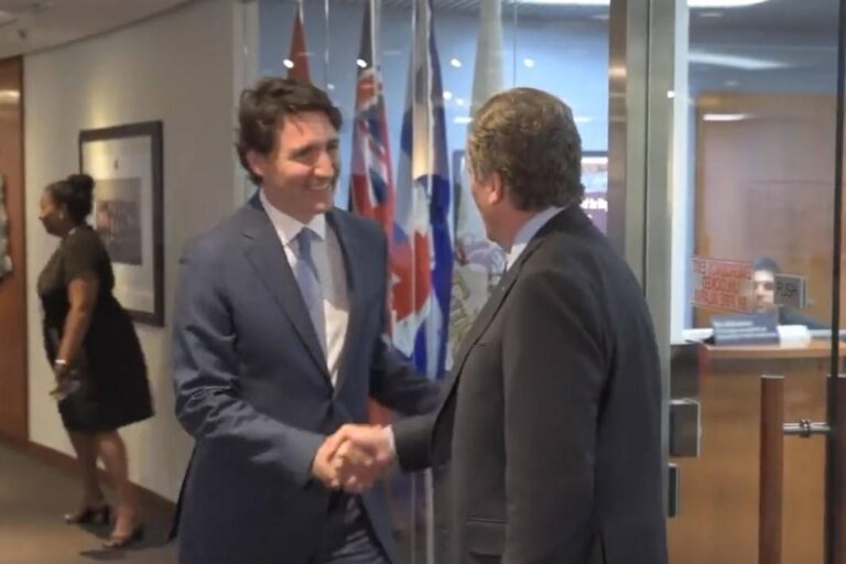 Justin Trudeau primero en ratificar a Suecia y Finlandia para la OTAN