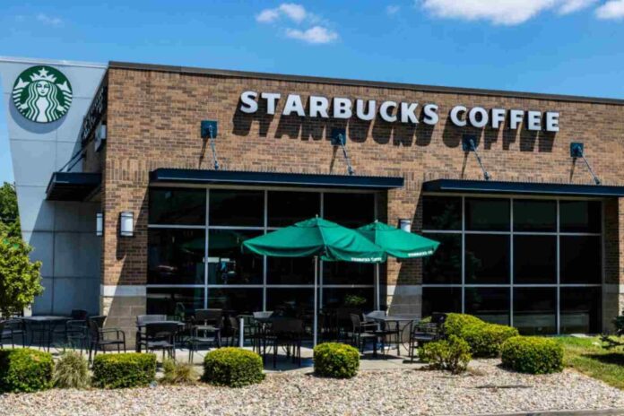 Por seguridad Starbucks cerrará algunos locales