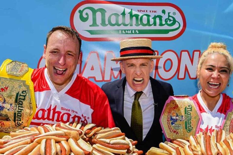 Rey de los glotones: ¿cuántos «hot dogs» engulló en 10 minutos?