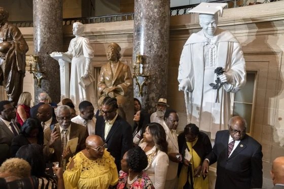 Hispana hizo primera estatua de una persona de raza negra para el Capitolio