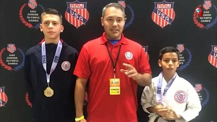 Karatecas venezolanos ganan medallas de oro en NC