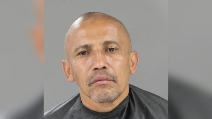 Latina murió apuñalada presuntamente por su esposo