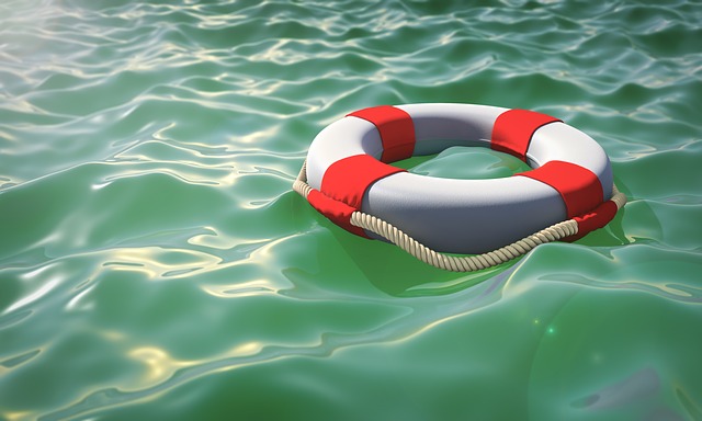levantada-advertencia-de-no-nadar-en-lake-cornelius