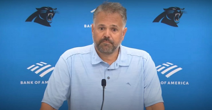 Panthers: Puesto de mariscal acapara inicio de pretemporada