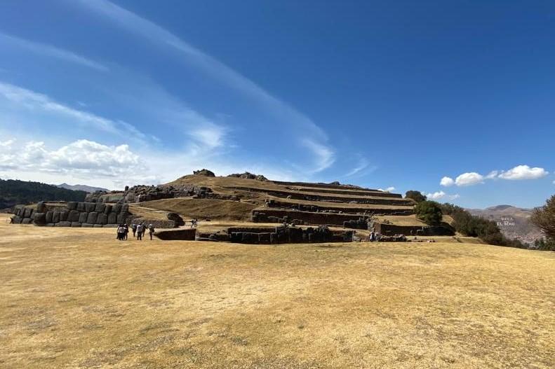 Vista panorámica de Sacsayhuaman