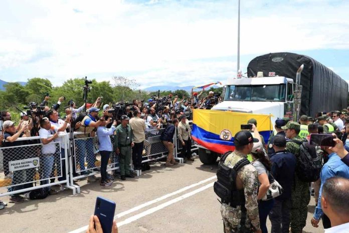 Reapertura de la frontera entre Colombia y Venezuela