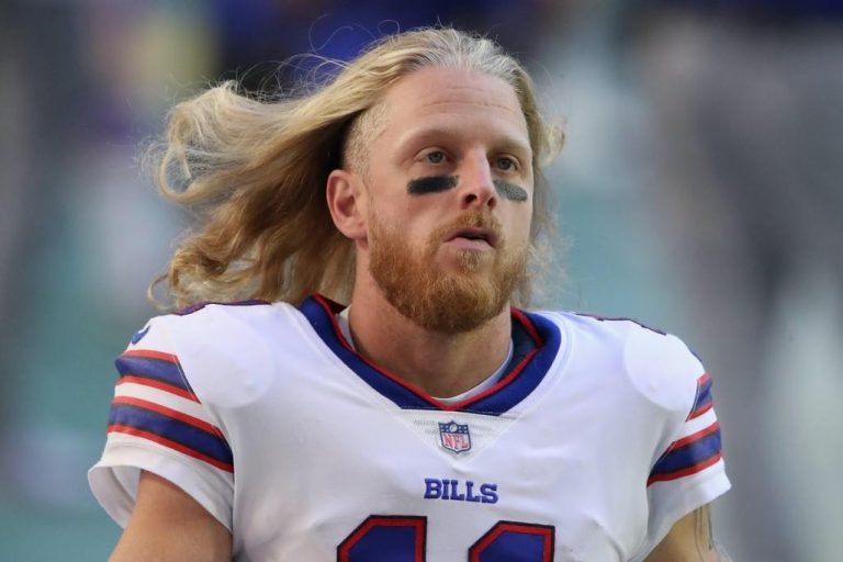 Veterano Cole Beasley se va de los Buffalo Bills