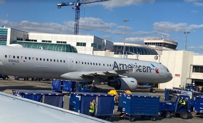 american-airlines-recorta-vuelos-a-mexico