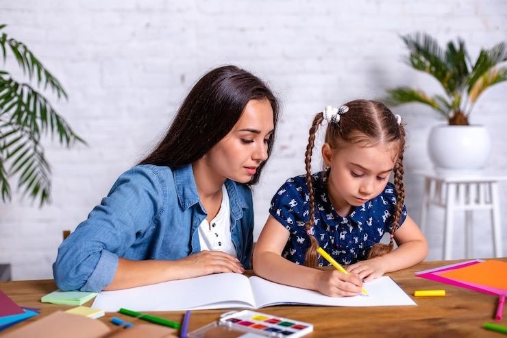 CMS ofrece tutorías fuera de la escuela