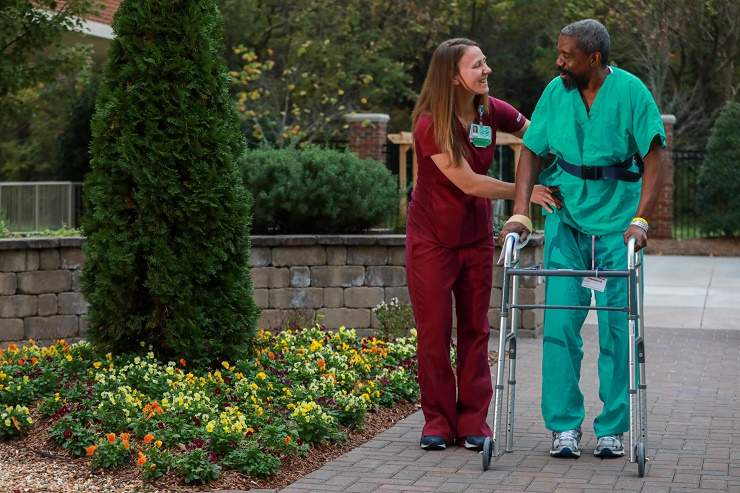 Rehabilitación física de Atrium Health entre las mejores del país