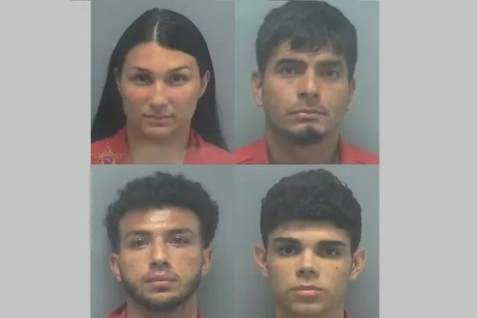 Cuatro hispanos arrestados por saquear en Florida