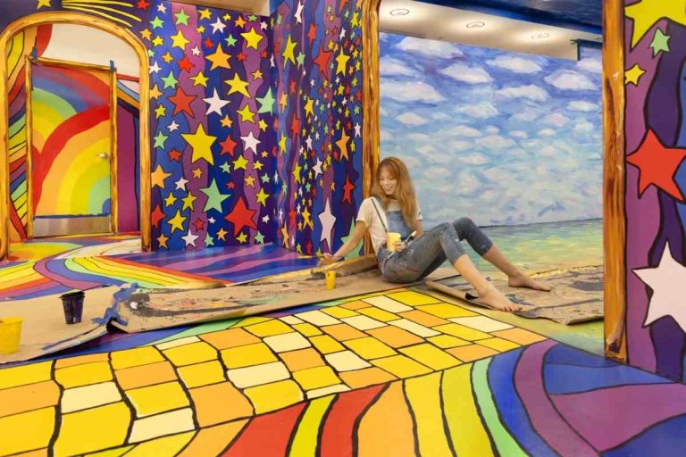 Experiencia inmersiva de Alicia en el País de las Maravillas