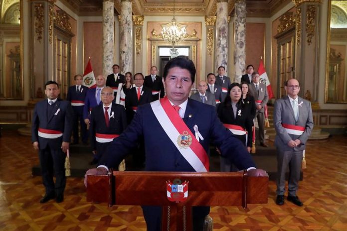 OEA llegará a Lima por petición de presidente de Perú