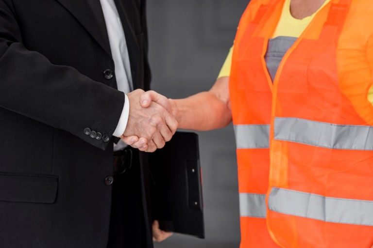 U.S. Department of Labor debatirá nueva regla sobre contratistas