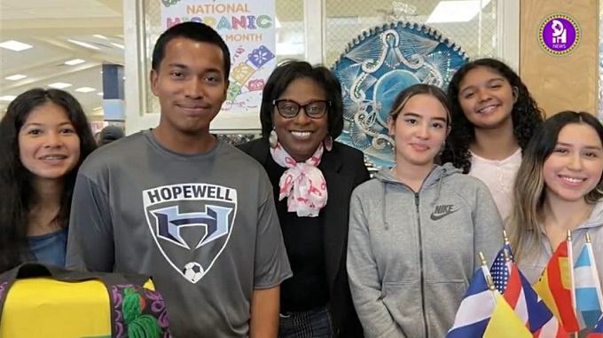 hopewell-high-school-celebra-la-herencia-hispana