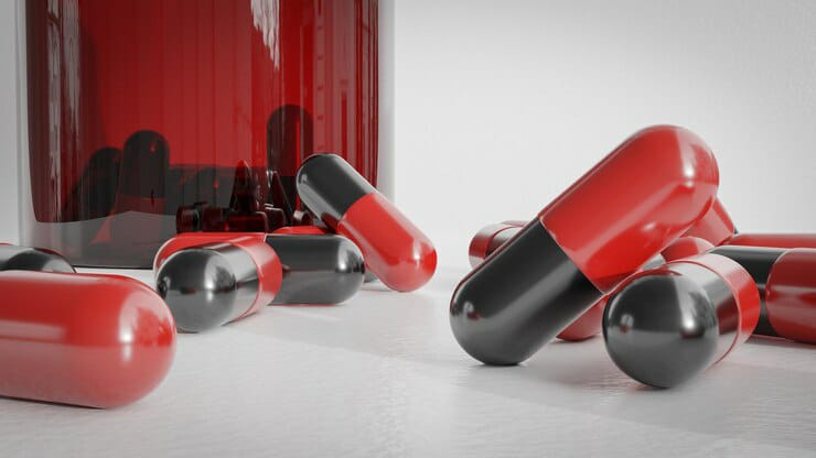 Mecklenburg y comunidad luchan contra epidemia de opioides