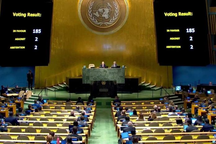 Con 185 votos piden en la ONU el fin del embargo a Cuba