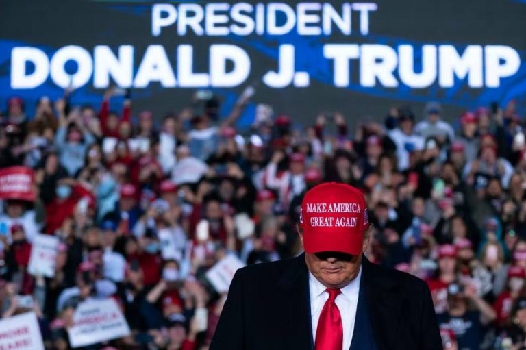 Equipo de Donald Trump anuncia campaña presidencial este noviembre