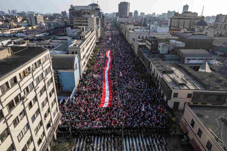 Jornada de Marchas en Perú en contra del presidente Pedro Castillo