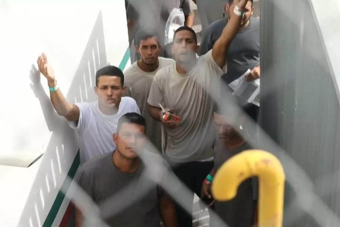 Miles de venezolanos expulsados de EE. UU., en 14 días