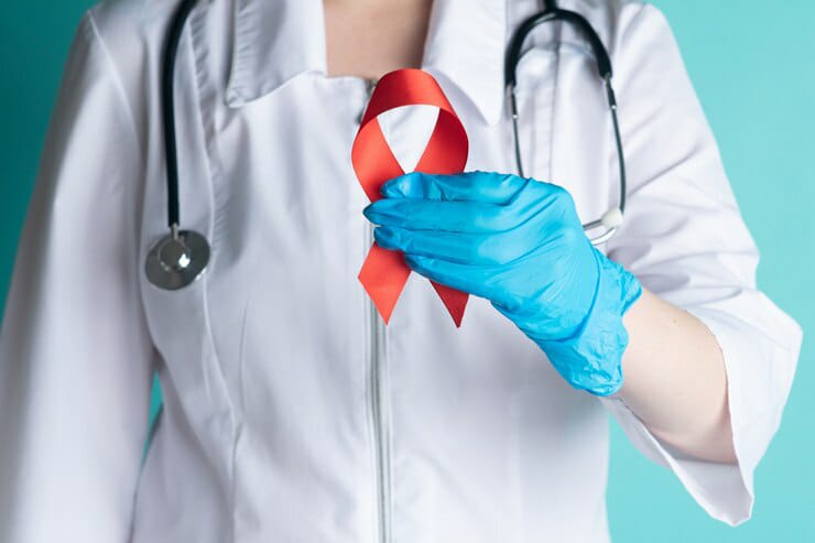 Expansión de Medicaid ayudaría a pacientes con VIH Sida