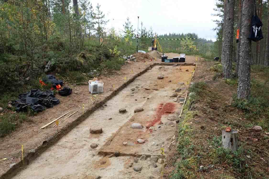 tumba de un niño de la Edad de Piedra hallada en Finlandia