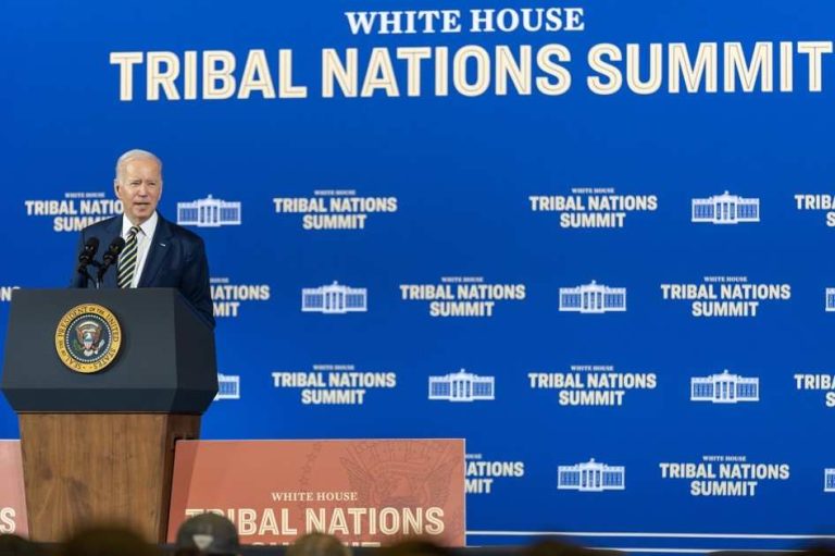 Administración Biden prometió protección a las tribus nativas americanas