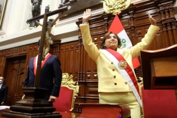 La nueva presidenta de Perú A rey muerto, rey puesto