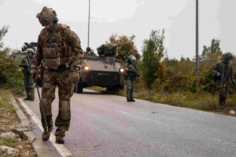 Tensión en Kosovo por cierre de frontera con Serbia