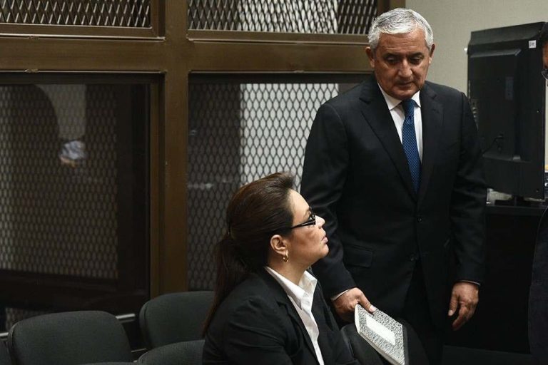 Tribunal de Guatemala sentenció a expresidente por corrupción