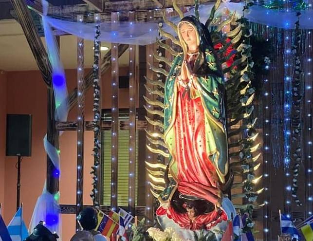 La fiesta de Virgen de Guadalupe en Charlotte