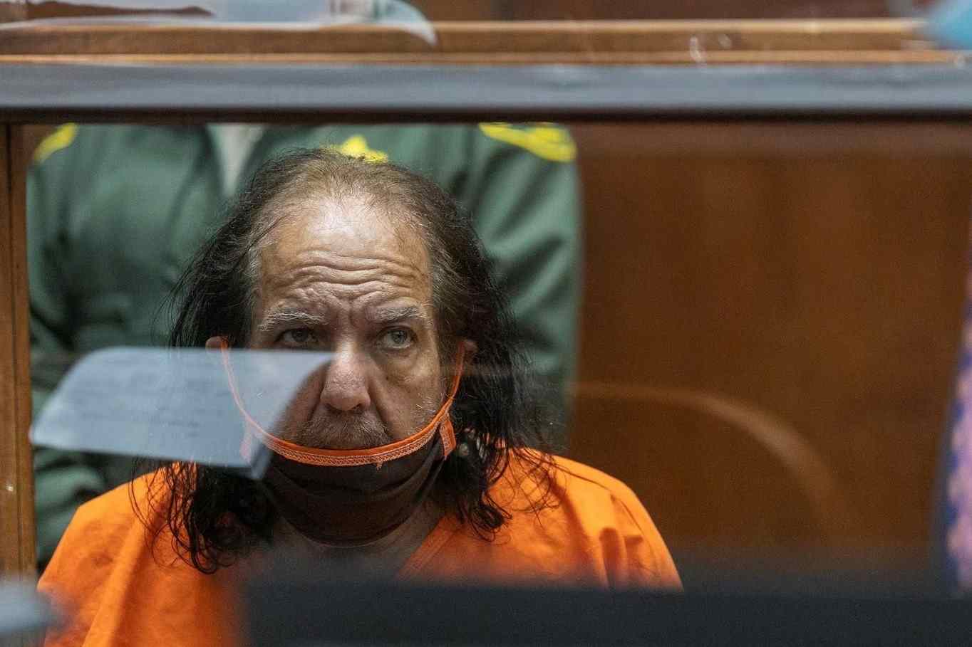 Actor porno fue declarado como mentalmente incompetente - Progreso